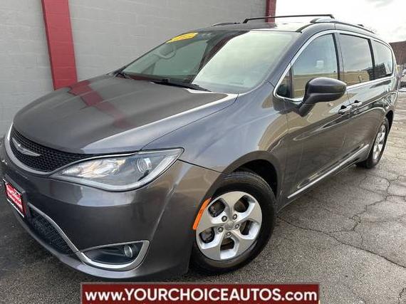 CHRYSLER PACIFICA 2017 2C4RC1EG2HR554961 image