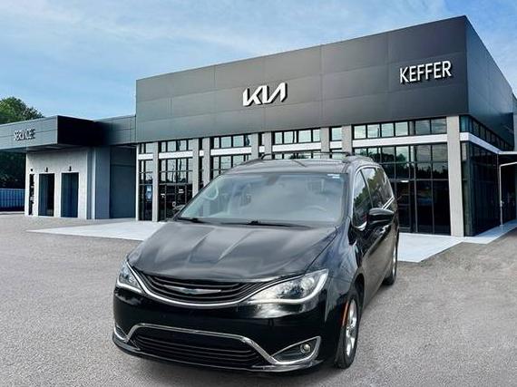 CHRYSLER PACIFICA 2017 2C4RC1L75HR782536 image