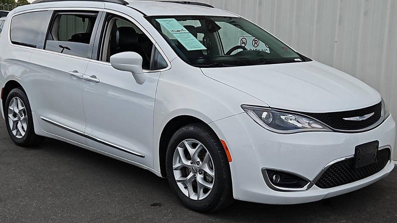 CHRYSLER PACIFICA 2017 2C4RC1BG7HR777226 image