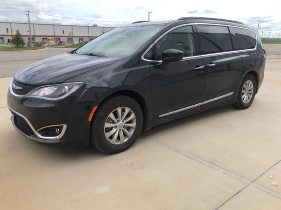 CHRYSLER PACIFICA 2017 2C4RC1BG8HR613936 image