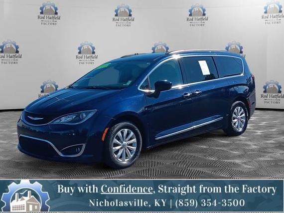 CHRYSLER PACIFICA 2017 2C4RC1BGXHR691750 image