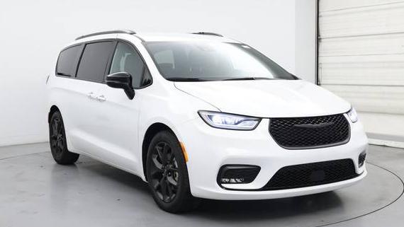 CHRYSLER PACIFICA 2024 2C4RC1BG0RR117417 image