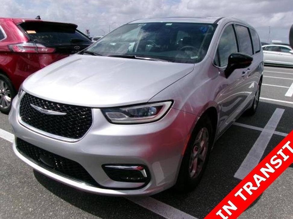 CHRYSLER PACIFICA 2024 2C4RC1GG2RR143039 image