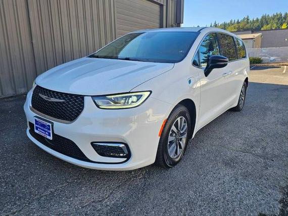 CHRYSLER PACIFICA 2024 2C4RC1S72RR103955 image