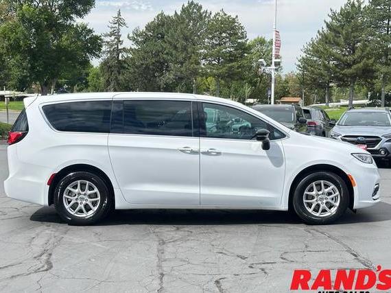 CHRYSLER PACIFICA 2024 2C4RC1FG9RR168893 image