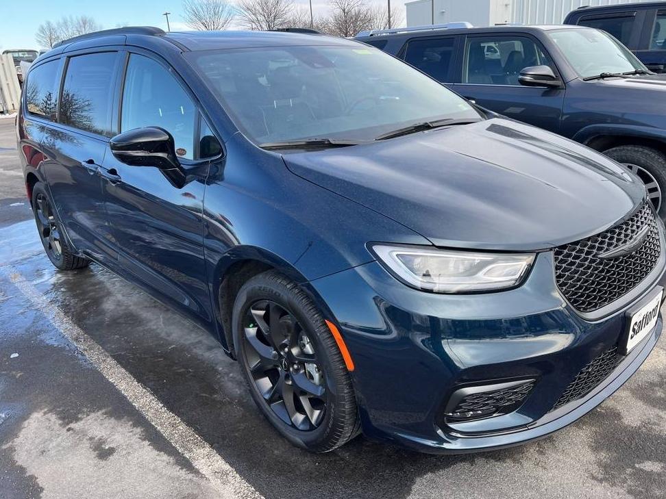 CHRYSLER PACIFICA 2024 2C4RC1GG3RR180911 image