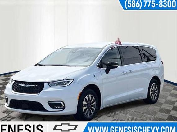 CHRYSLER PACIFICA 2024 2C4RC1S75RR117851 image