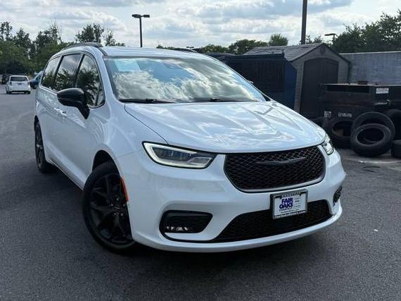 CHRYSLER PACIFICA 2024 2C4RC1GG0RR110332 image