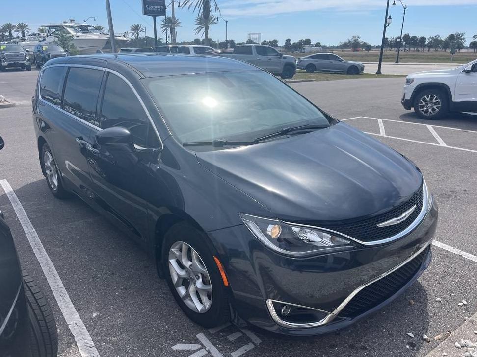 CHRYSLER PACIFICA 2020 2C4RC1FG1LR117802 image