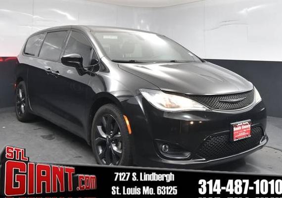 CHRYSLER PACIFICA 2020 2C4RC1FG7LR261953 image