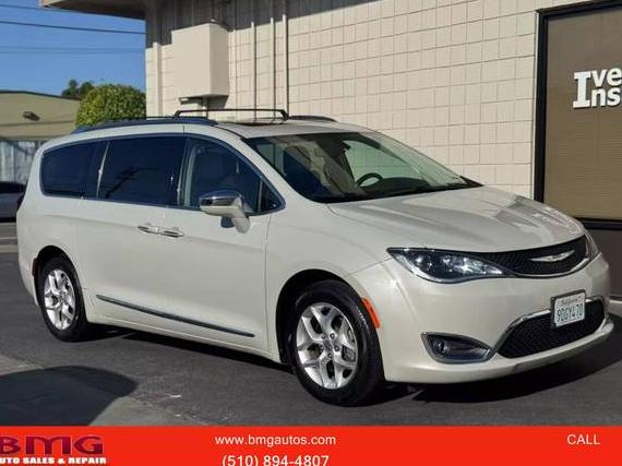 CHRYSLER PACIFICA 2020 2C4RC1GG4LR181380 image