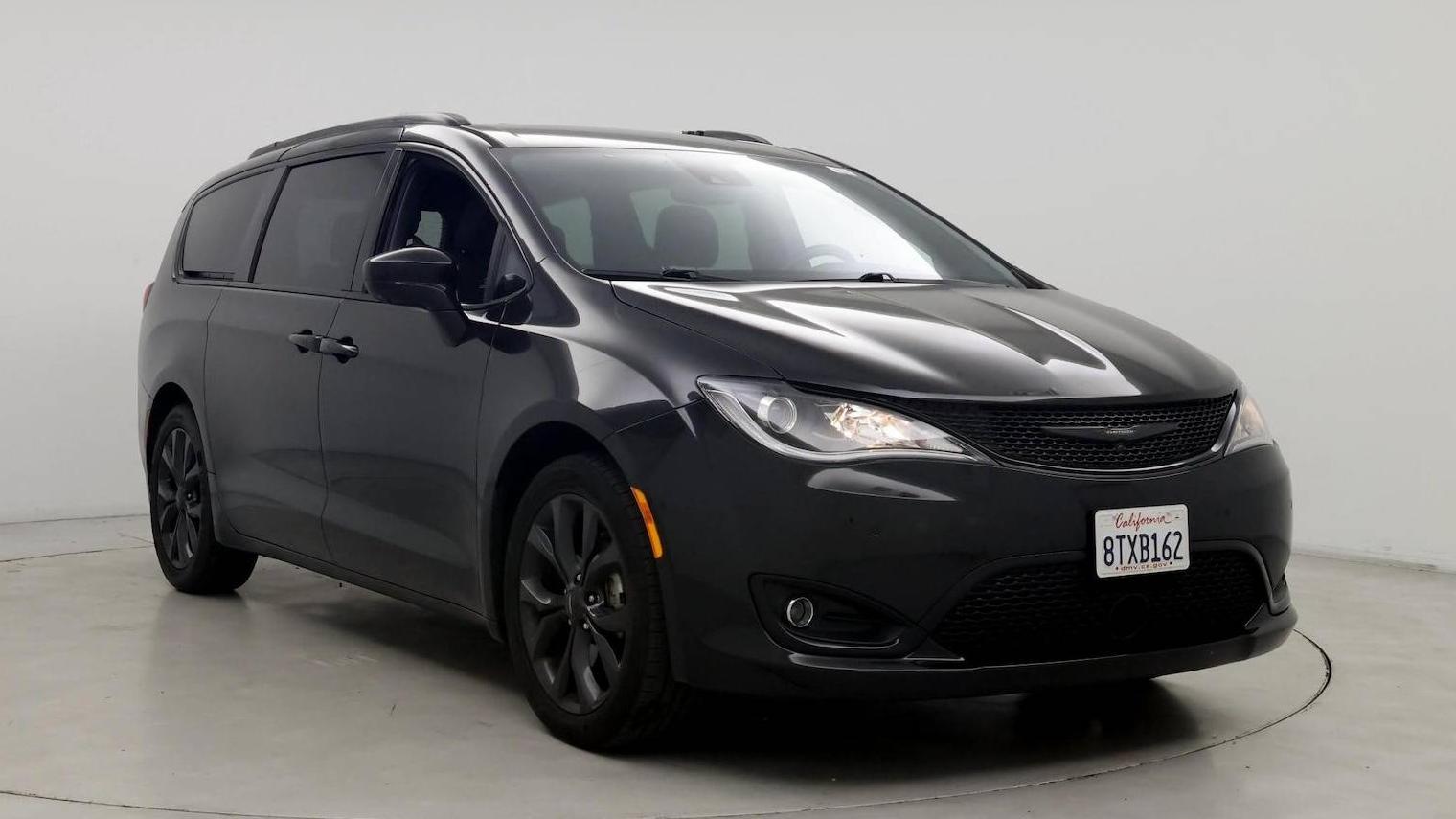 CHRYSLER PACIFICA 2020 2C4RC1FG3LR126405 image