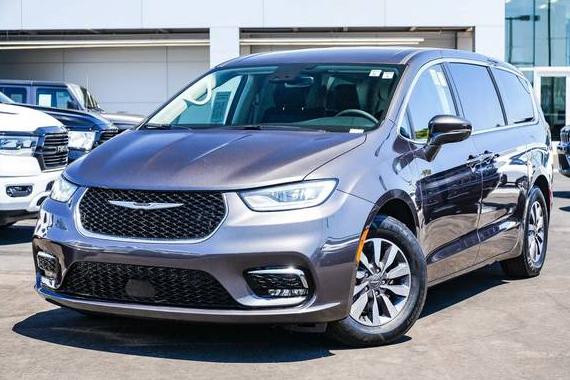 CHRYSLER PACIFICA 2022 2C4RC1L73NR190015 image