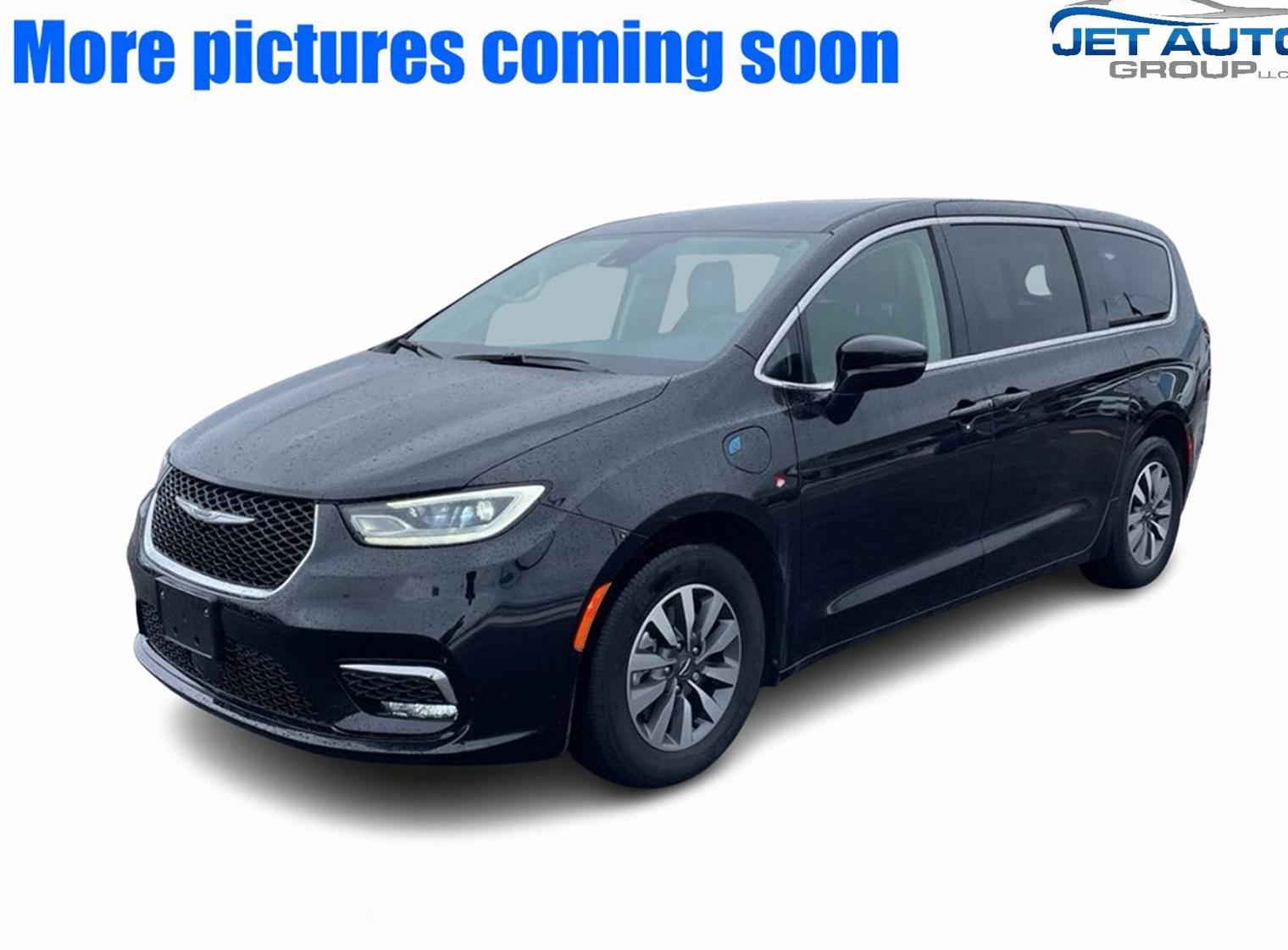 CHRYSLER PACIFICA 2022 2C4RC1L78NR203972 image