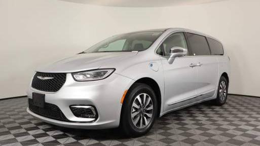 CHRYSLER PACIFICA 2022 2C4RC1S72NR131765 image