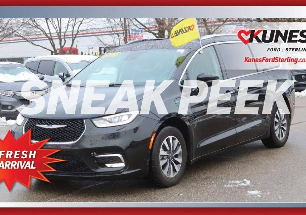 CHRYSLER PACIFICA 2022 2C4RC1GG0NR194193 image