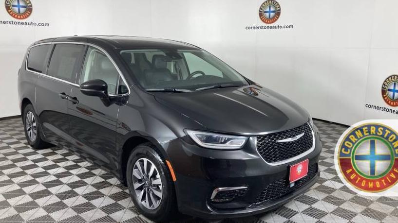 CHRYSLER PACIFICA 2022 2C4RC1L70NR173768 image