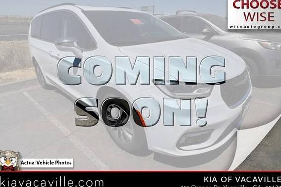 CHRYSLER PACIFICA 2022 2C4RC1S70NR130338 image