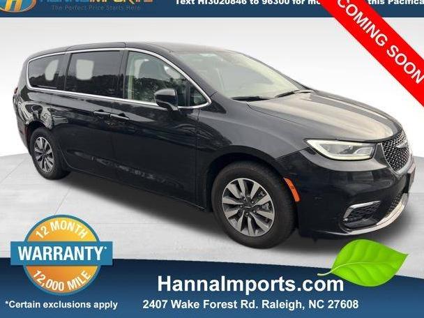 CHRYSLER PACIFICA 2022 2C4RC1L75NR148056 image