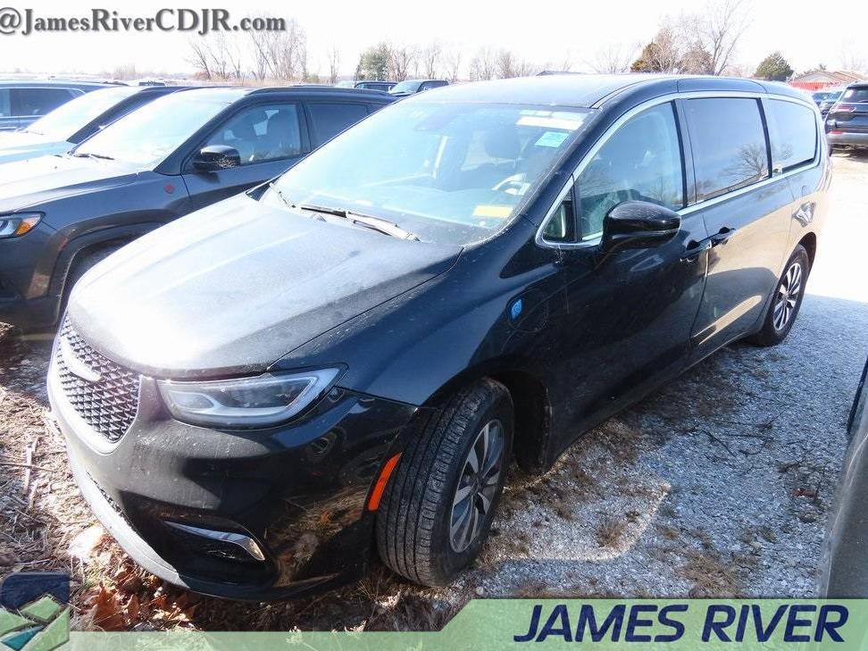 CHRYSLER PACIFICA 2022 2C4RC1L71NR173486 image