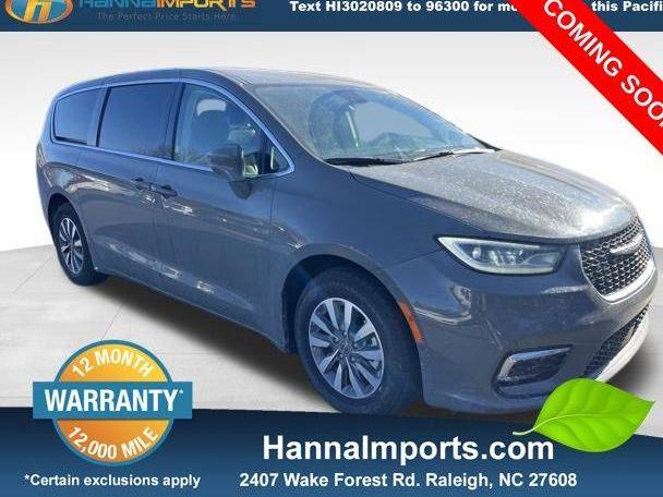 CHRYSLER PACIFICA 2022 2C4RC1L70NR124831 image