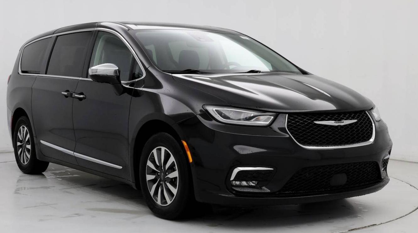 CHRYSLER PACIFICA 2022 2C4RC1S78NR105641 image