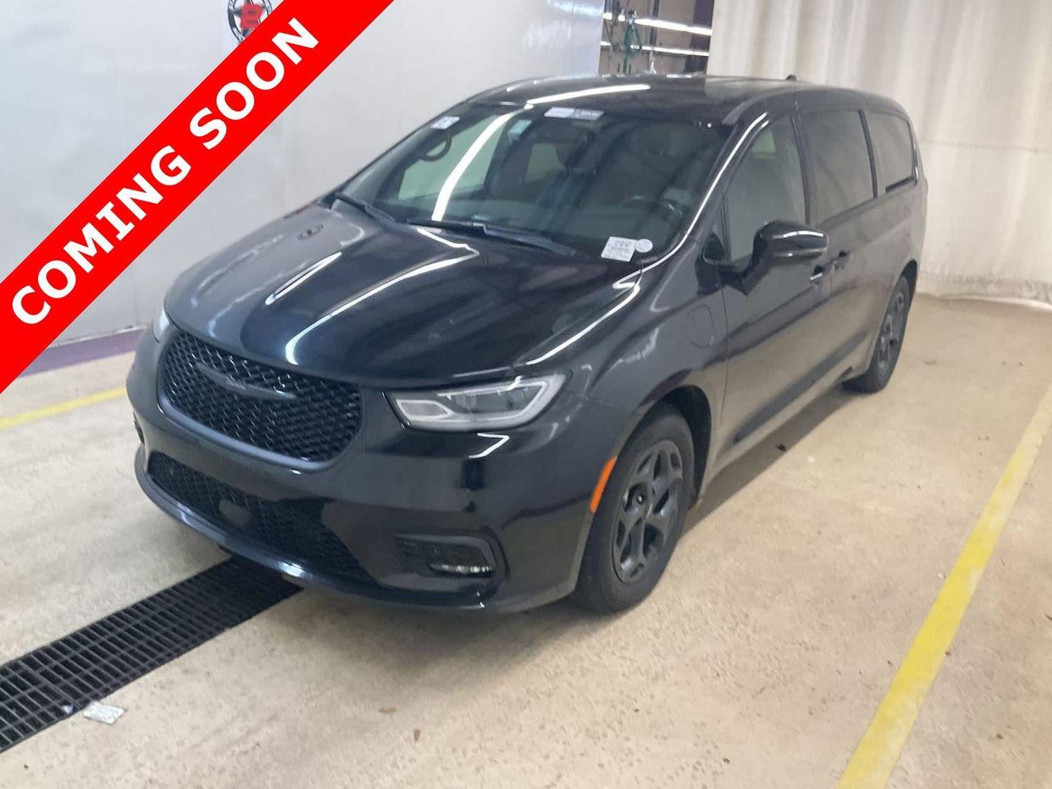 CHRYSLER PACIFICA 2022 2C4RC1L73NR134754 image