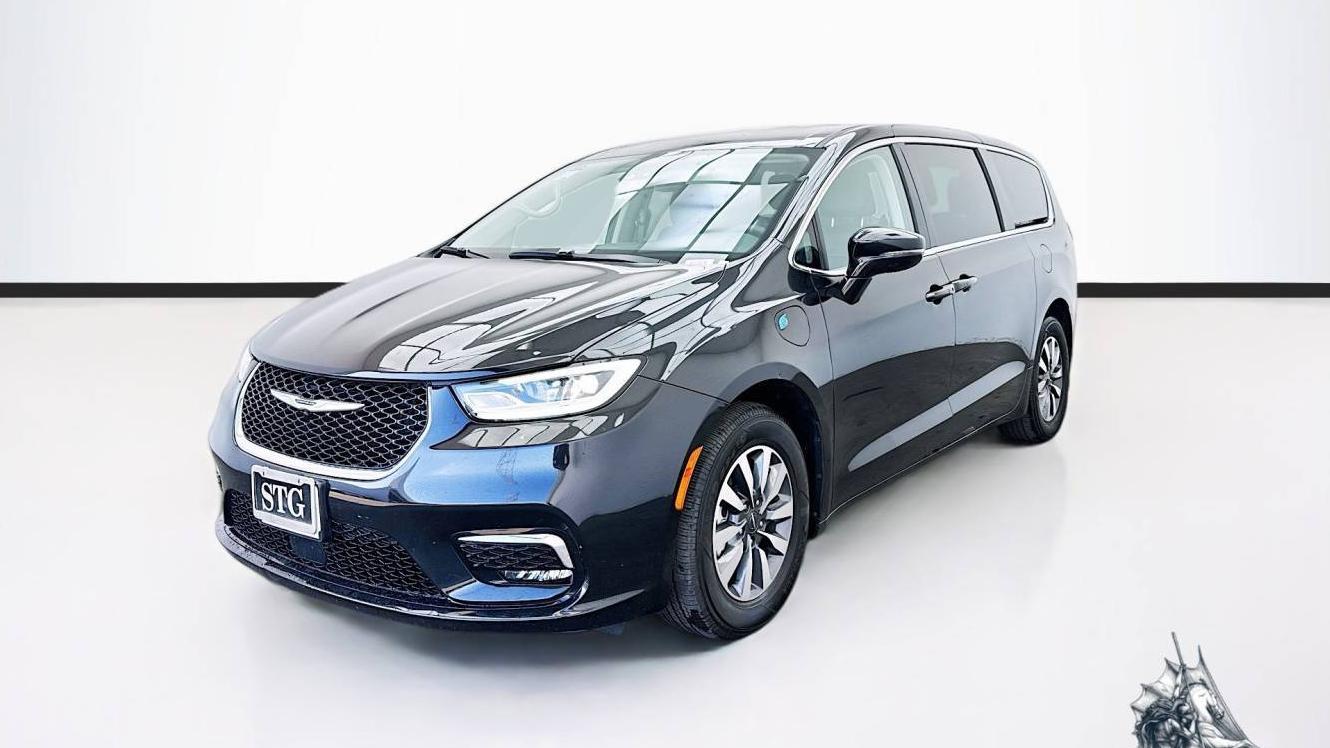 CHRYSLER PACIFICA 2022 2C4RC1L70NR147896 image