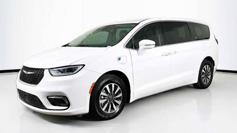 CHRYSLER PACIFICA 2022 2C4RC1L75NR121598 image