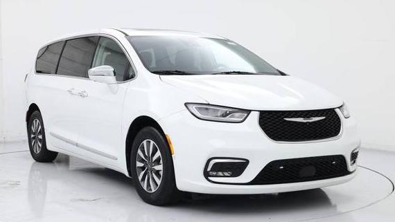 CHRYSLER PACIFICA 2022 2C4RC1S73NR227467 image