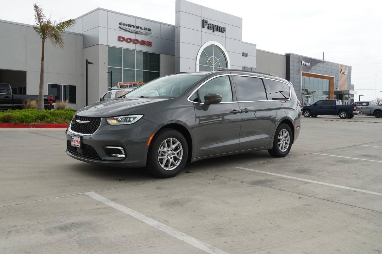 CHRYSLER PACIFICA 2022 2C4RC1BG4NR177906 image