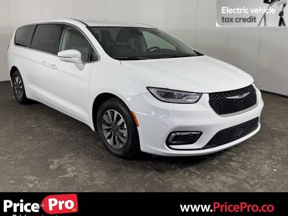 CHRYSLER PACIFICA 2022 2C4RC1L74NR192470 image