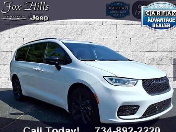 CHRYSLER PACIFICA 2025 2C4RC1GG7SR514797 image