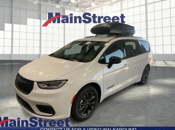 CHRYSLER PACIFICA 2025 2C4RC1BG1SR614191 image