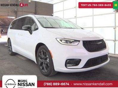 CHRYSLER PACIFICA 2025 2C4RC1GG4SR553797 image