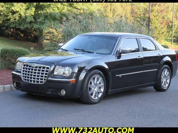 CHRYSLER 300C 2008 2C3LA63H88H137830 image