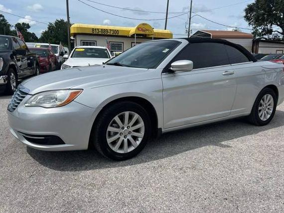 CHRYSLER 200 2011 1C3BC2EB3BN532553 image