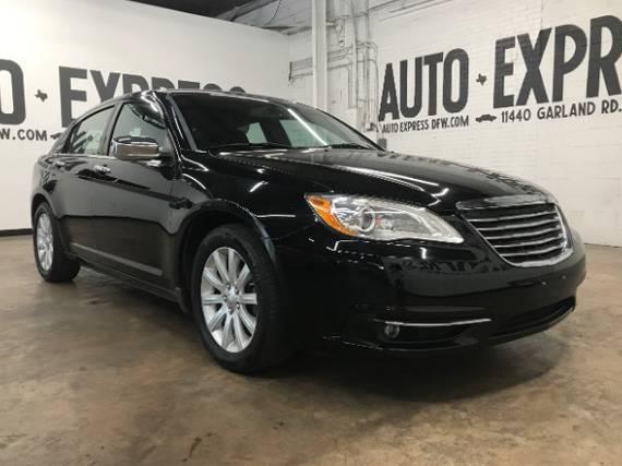 CHRYSLER 200 2013 1C3CCBCG4DN526119 image