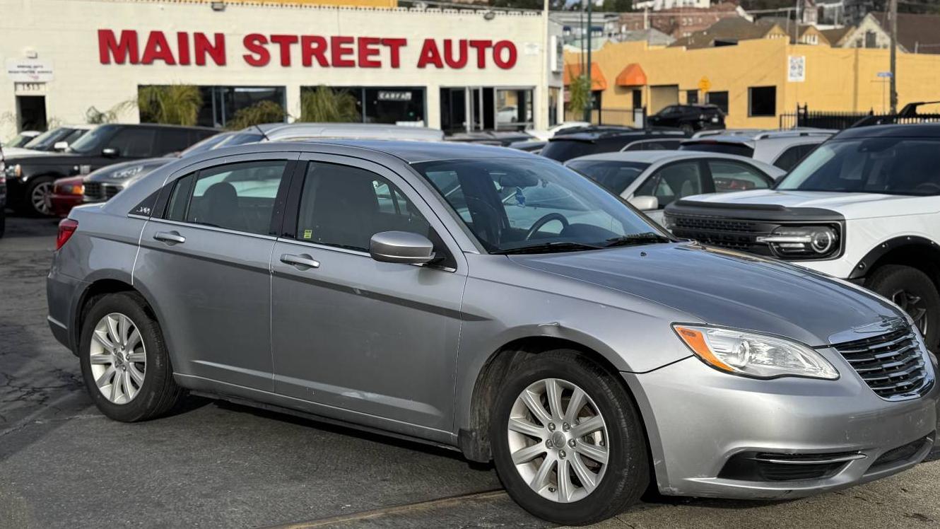 CHRYSLER 200 2014 1C3CCBBG6EN114335 image