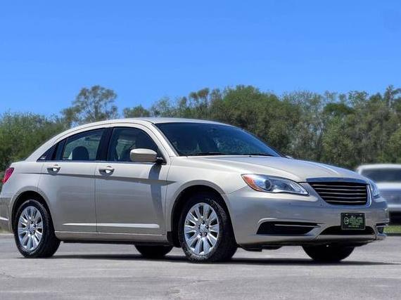 CHRYSLER 200 2014 1C3CCBAGXEN171400 image