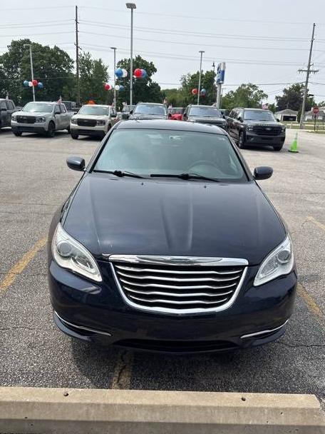 CHRYSLER 200 2014 1C3CCBBB5EN119188 image