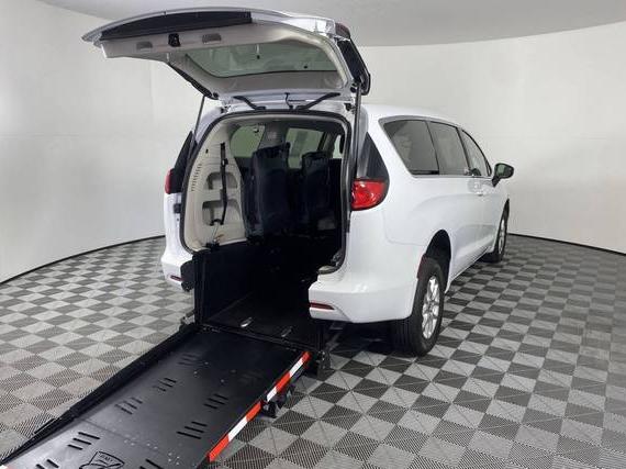 CHRYSLER VOYAGER 2023 2C4RC1CG0PR574739 image