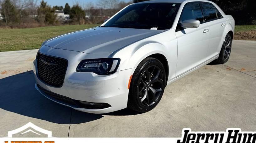 CHRYSLER 300 2023 2C3CCABG0PH644533 image