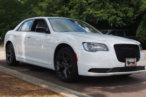 CHRYSLER 300 2023 2C3CCAAG2PH677129 image