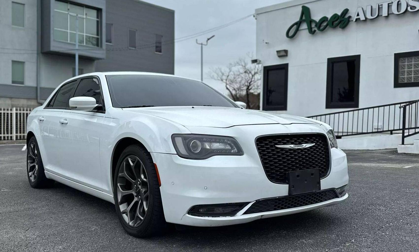 CHRYSLER 300 2016 2C3CCABG8GH144877 image