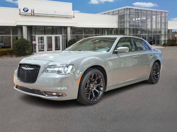CHRYSLER 300 2019 2C3CCABG2KH511569 image