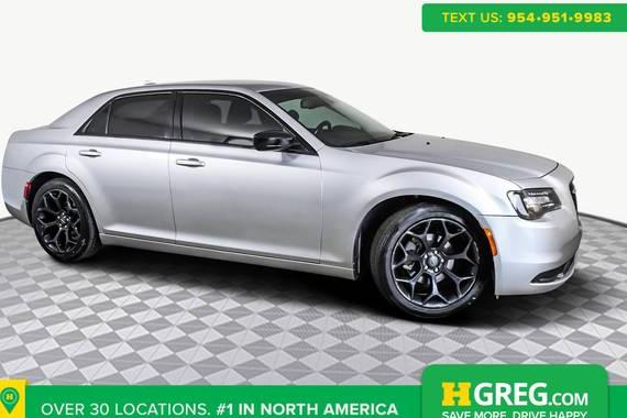 CHRYSLER 300 2019 2C3CCAAG4KH589983 image