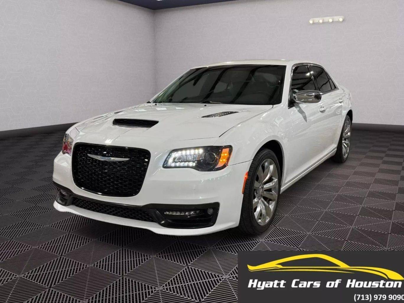 CHRYSLER 300 2019 2C3CCAAG5KH500907 image