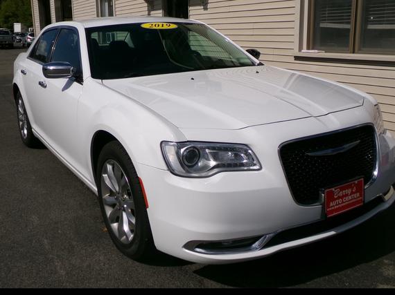 CHRYSLER 300 2019 2C3CCAKG0KH528922 image