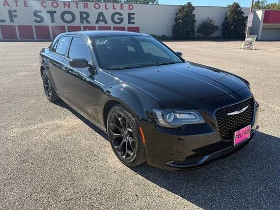 CHRYSLER 300 2019 2C3CCAAG7KH667138 image